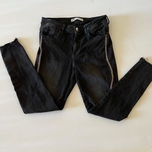 Zara Black Embellished Raw Hem Jeans Size 6